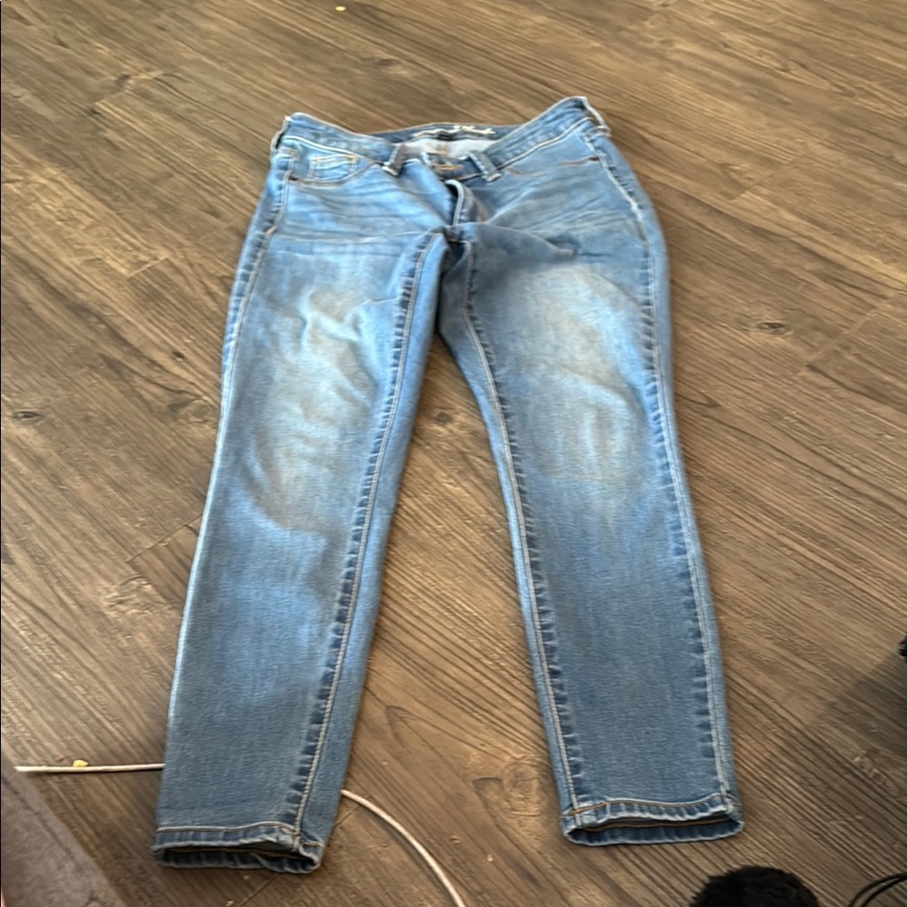 Universal Thread Blue Skinny Jeans Distressed Ankle-Length